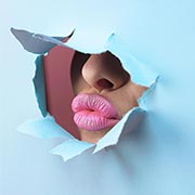 ほうれい線を消したい